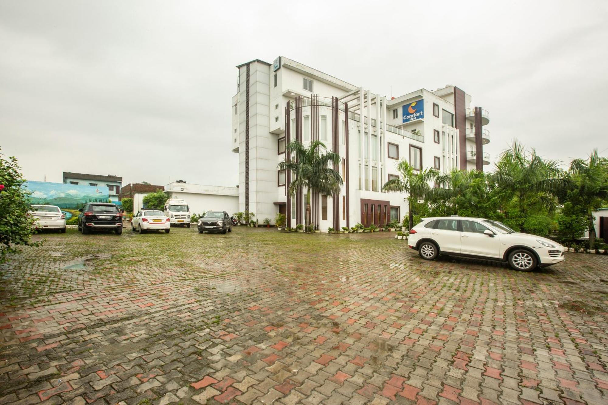 Comfort Inn Rishīkesh Extérieur photo